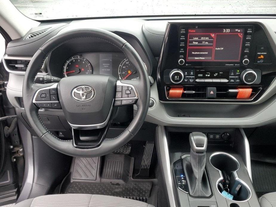 used 2021 Toyota Highlander car, priced at $27,277