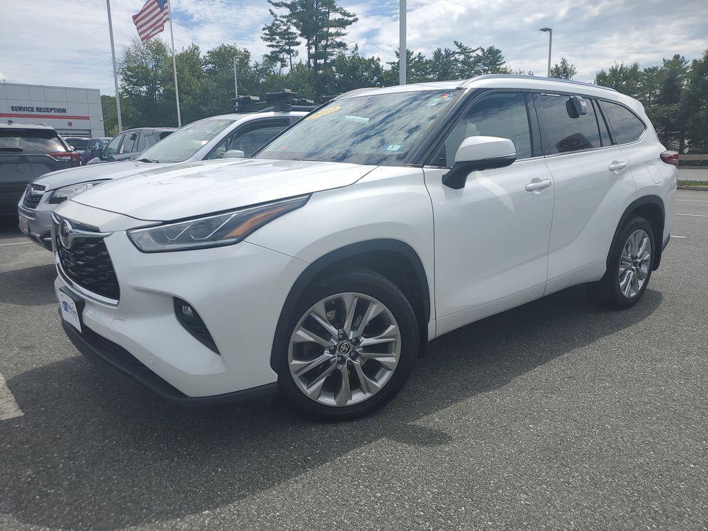 used 2023 Toyota Highlander car, priced at $36,481
