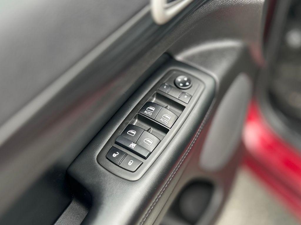 used 2021 Jeep Grand Cherokee car, priced at $24,101