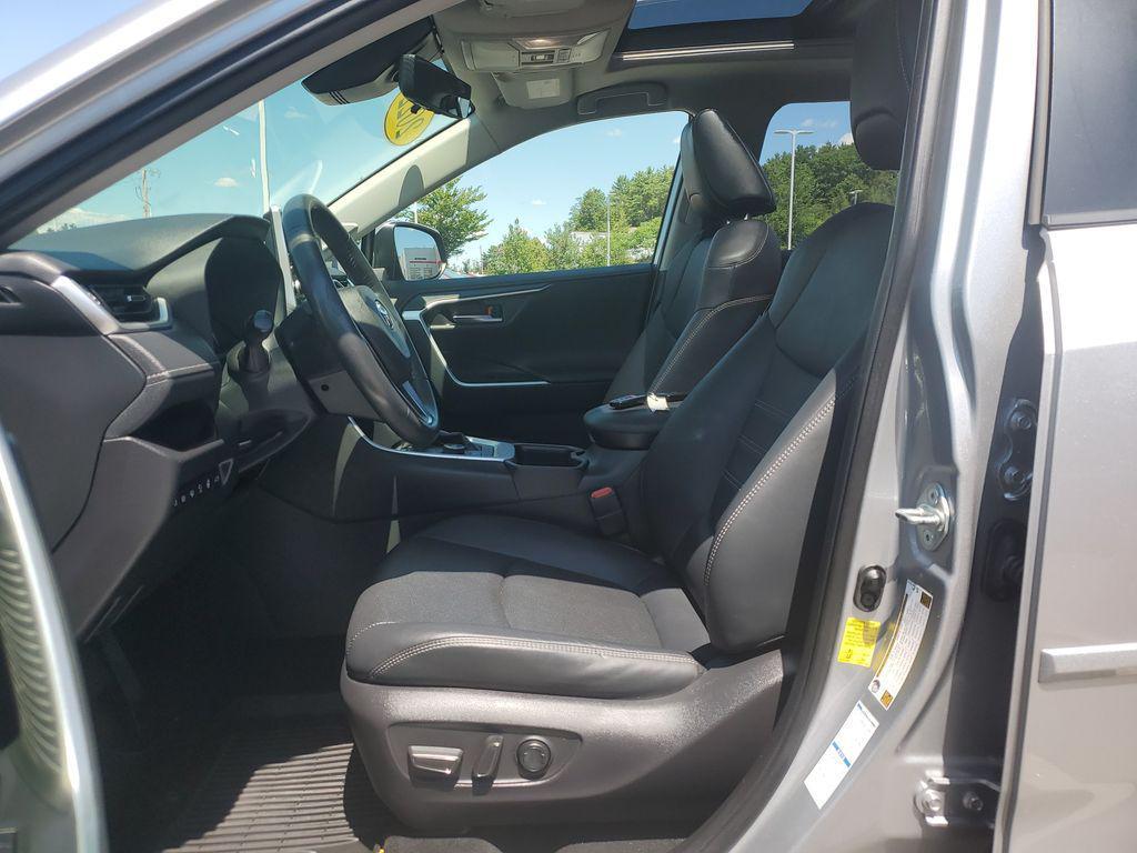 used 2022 Toyota RAV4 Hybrid car, priced at $28,806