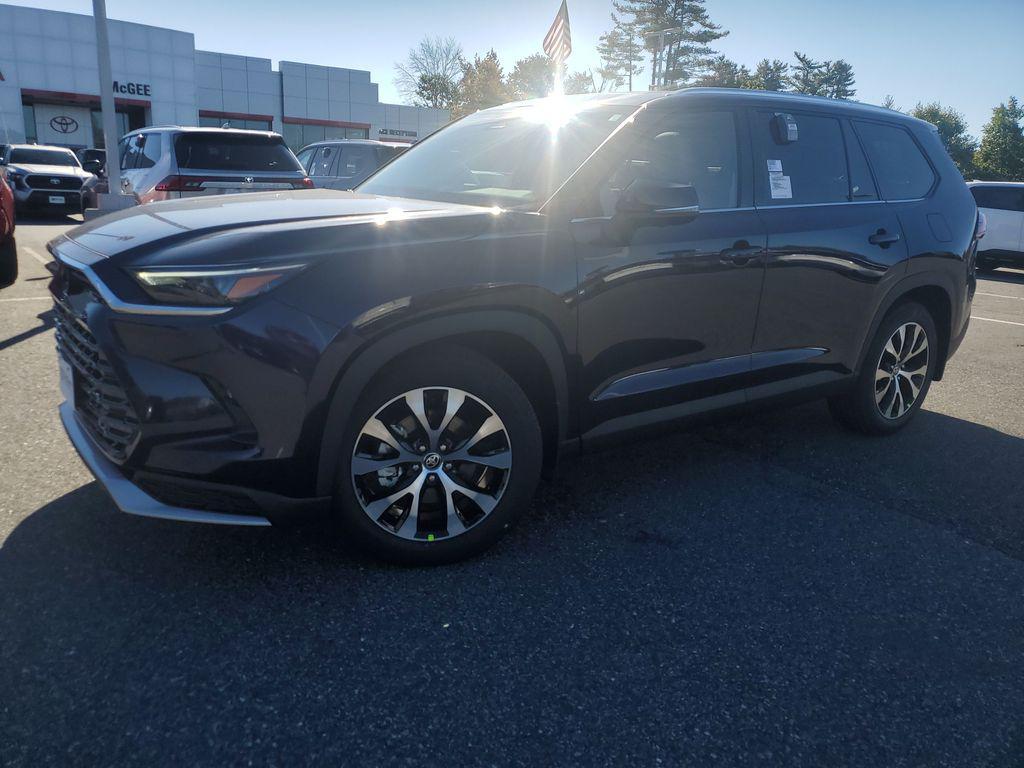 new 2026 Toyota Grand Highlander Hybrid car, priced at $59,453
