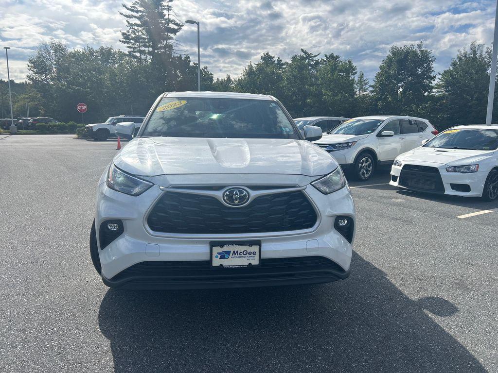 new 2023 Toyota Highlander car, priced at $34,800