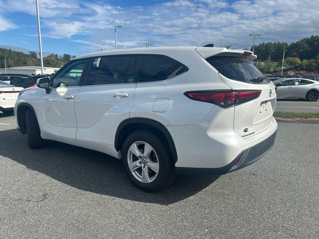 new 2023 Toyota Highlander car, priced at $34,800