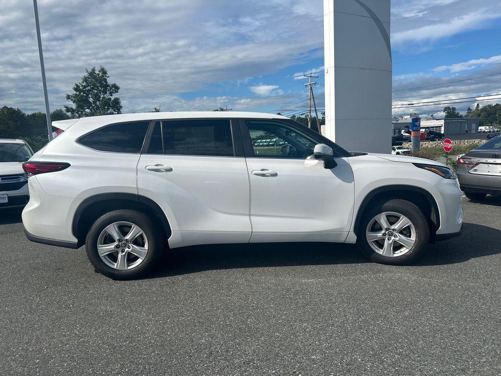 new 2023 Toyota Highlander car, priced at $34,800