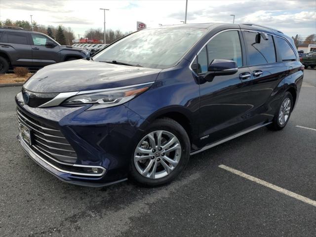 used 2021 Toyota Sienna car, priced at $43,907