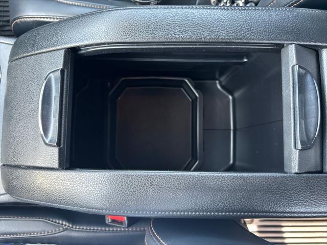 used 2019 Toyota Highlander car, priced at $25,401