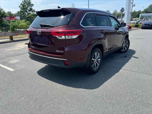 used 2019 Toyota Highlander car, priced at $25,401