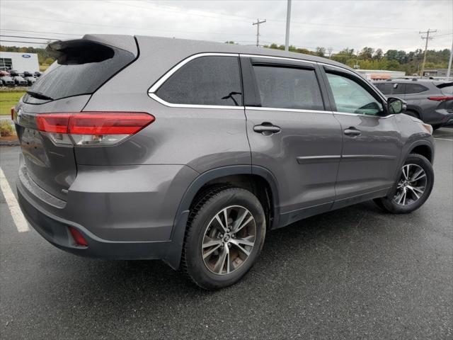 used 2019 Toyota Highlander car, priced at $21,807