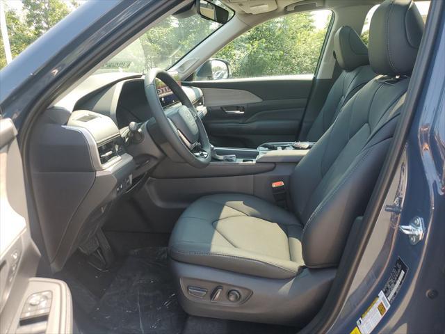 new 2025 Toyota Grand Highlander car, priced at $48,502