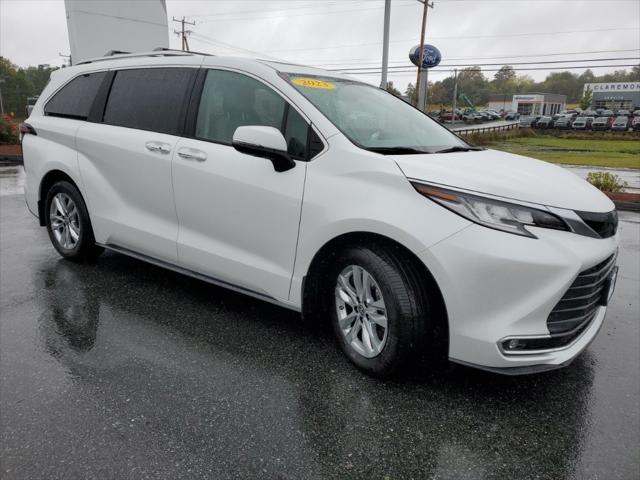 used 2023 Toyota Sienna car, priced at $52,370