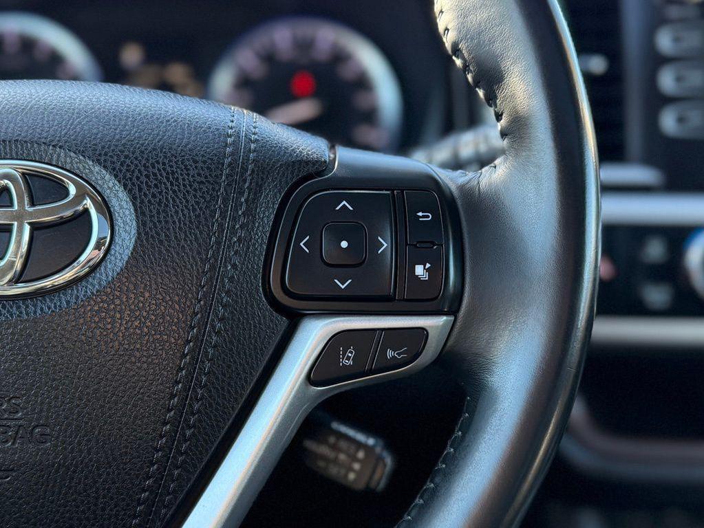 used 2018 Toyota Highlander car, priced at $20,316