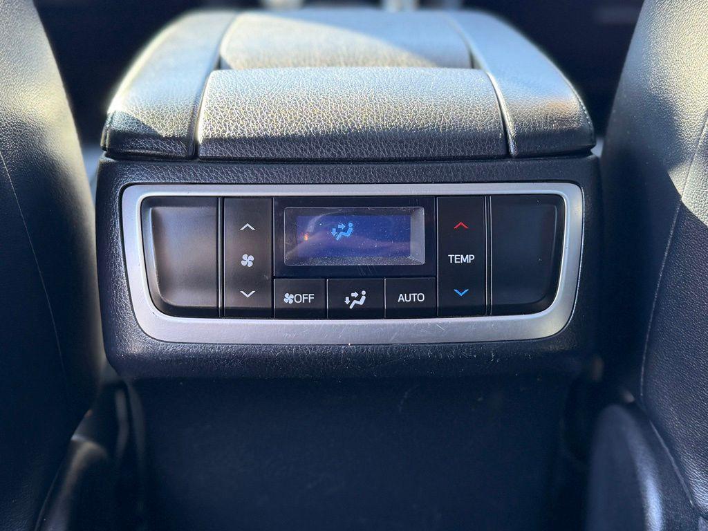 used 2018 Toyota Highlander car, priced at $20,316