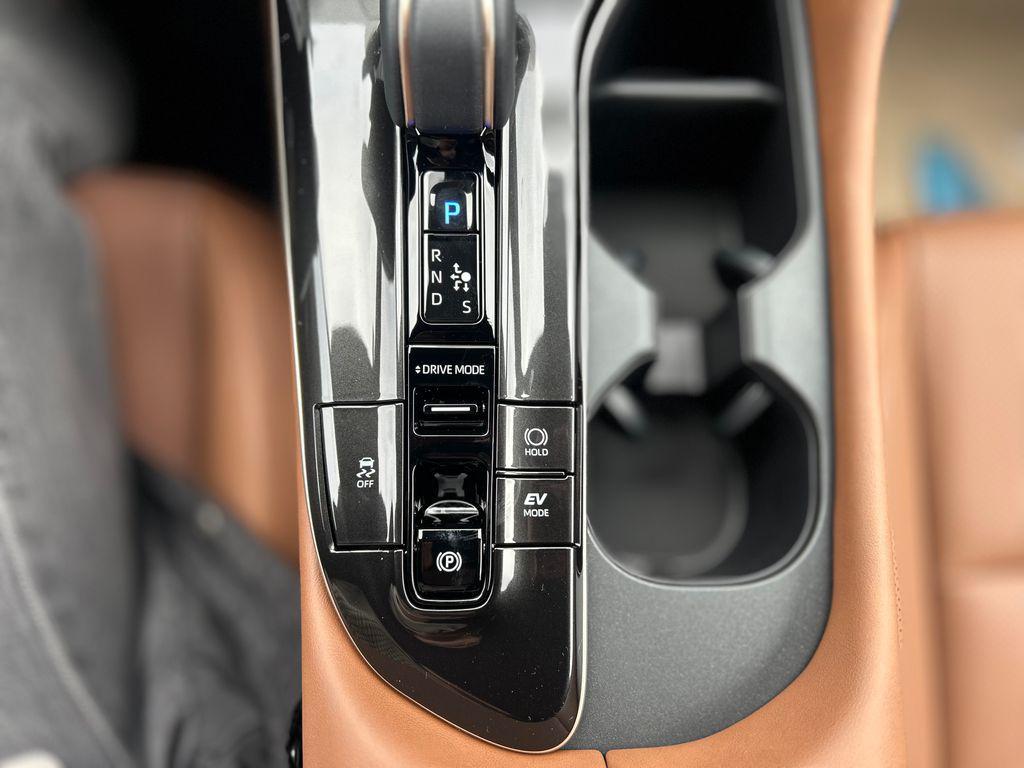 new 2025 Toyota Crown Signia car, priced at $48,658