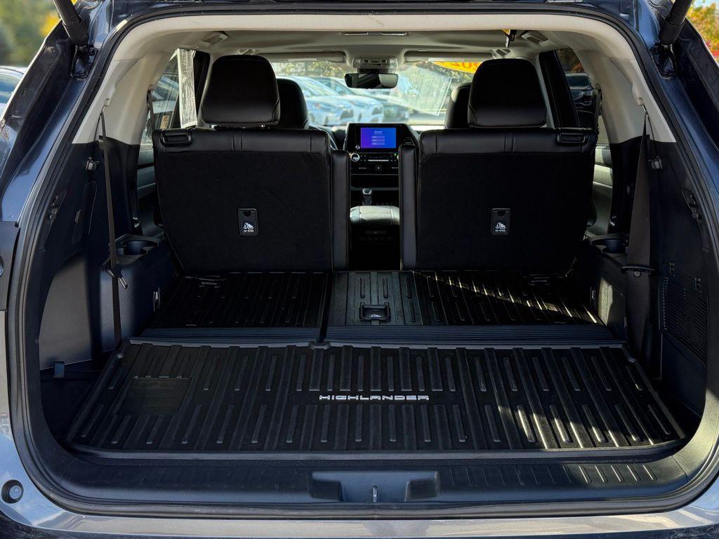 used 2024 Toyota Highlander car, priced at $39,855
