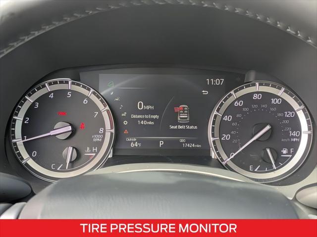 used 2022 Toyota Highlander car, priced at $37,806