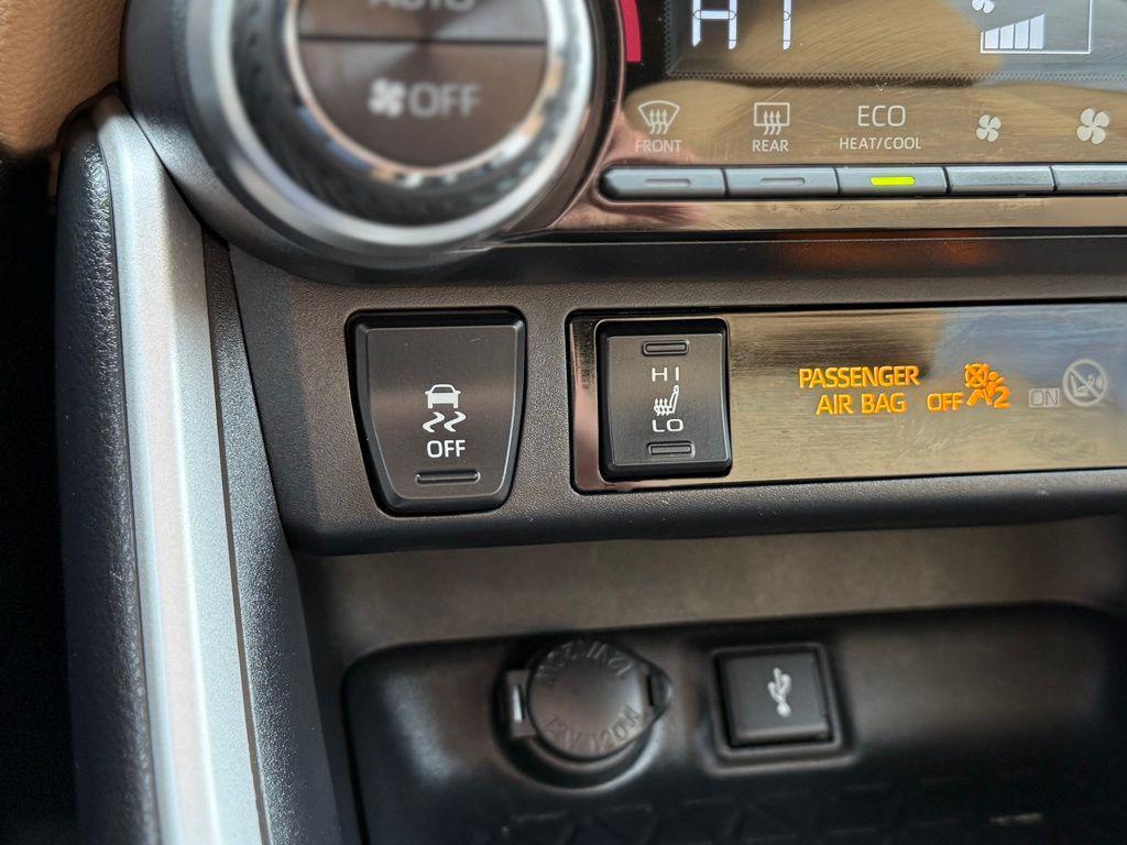 used 2021 Toyota RAV4 Hybrid car, priced at $27,985