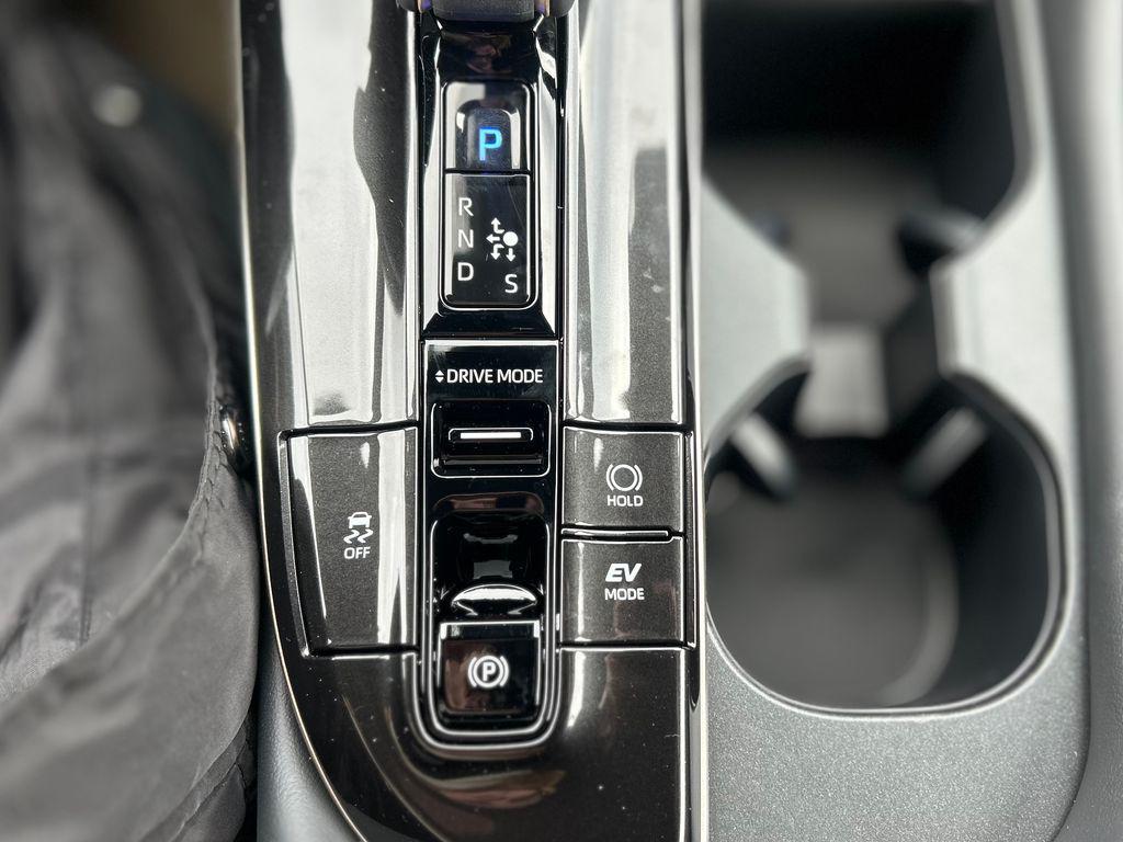 new 2025 Toyota Crown Signia car, priced at $48,950