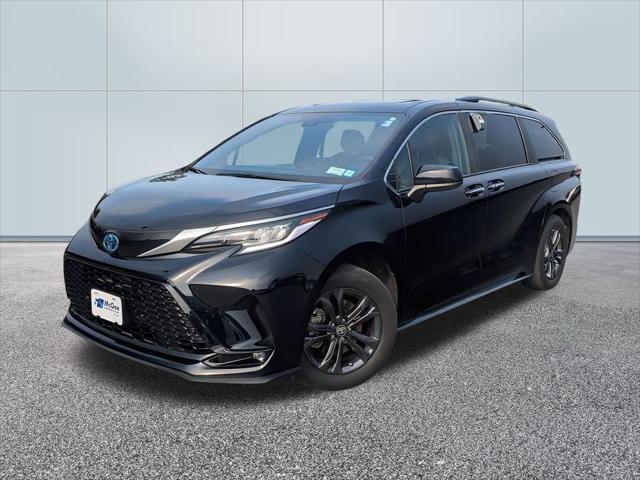 used 2024 Toyota Sienna car, priced at $48,472