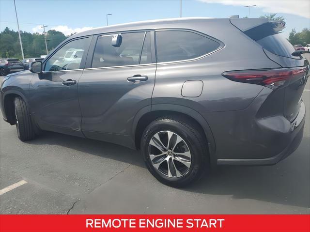 used 2024 Toyota Highlander car, priced at $42,167