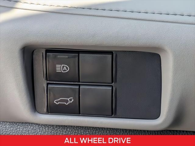 used 2021 Toyota Highlander car, priced at $27,029