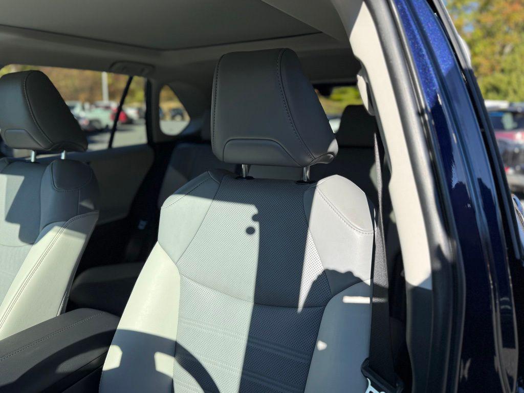 used 2021 Toyota RAV4 Hybrid car, priced at $33,549