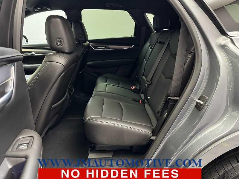 used 2022 Cadillac XT5 car, priced at $30,995