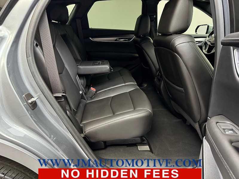 used 2022 Cadillac XT5 car, priced at $30,995