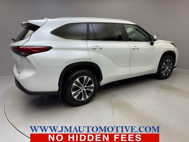 used 2023 Toyota Highlander car, priced at $37,995