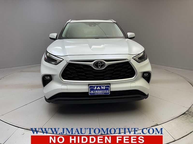 used 2023 Toyota Highlander car, priced at $37,995