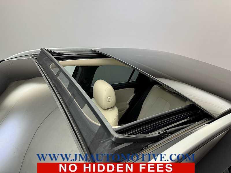 used 2021 Mercedes-Benz GLA 250 car, priced at $21,995