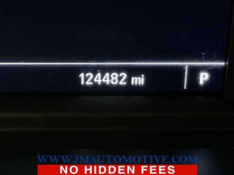 used 2019 GMC Sierra 1500 car, priced at $17,995