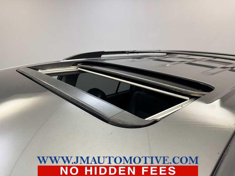 used 2013 Toyota Highlander car, priced at $14,995