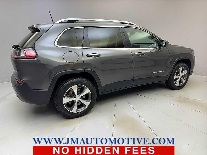 used 2020 Jeep Cherokee car, priced at $17,995
