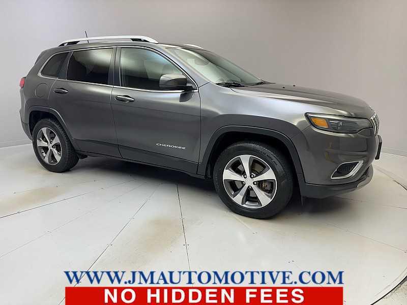 used 2020 Jeep Cherokee car, priced at $17,995