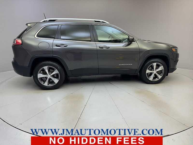 used 2020 Jeep Cherokee car, priced at $17,995
