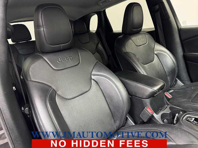 used 2020 Jeep Cherokee car, priced at $17,995