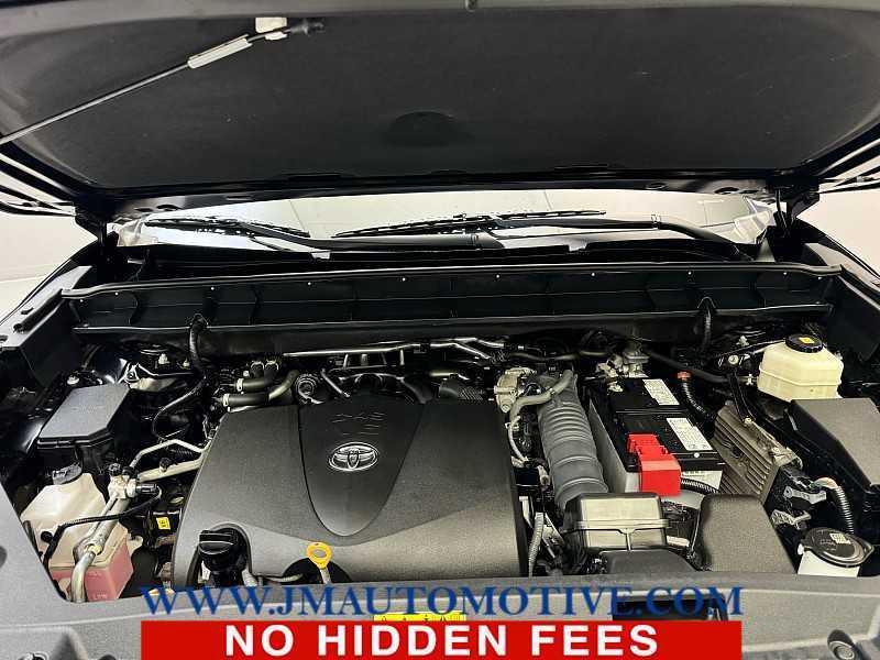 used 2021 Toyota Highlander car, priced at $35,995