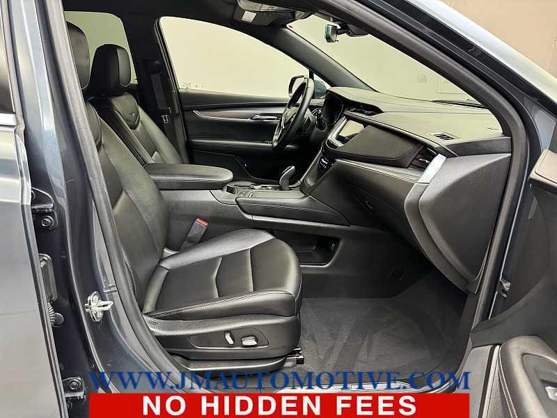 used 2021 Cadillac XT5 car, priced at $27,995