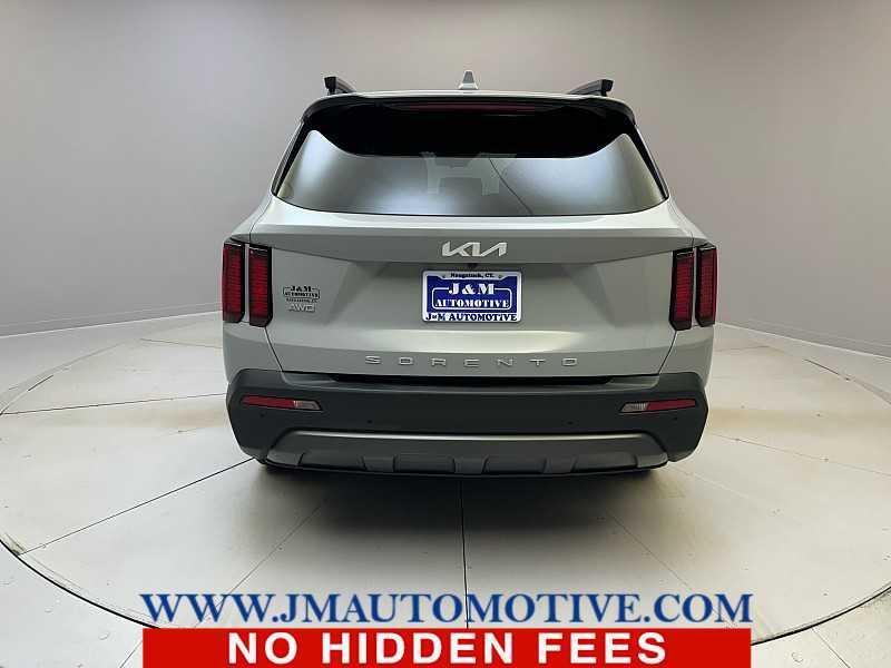 used 2022 Kia Sorento car, priced at $28,995