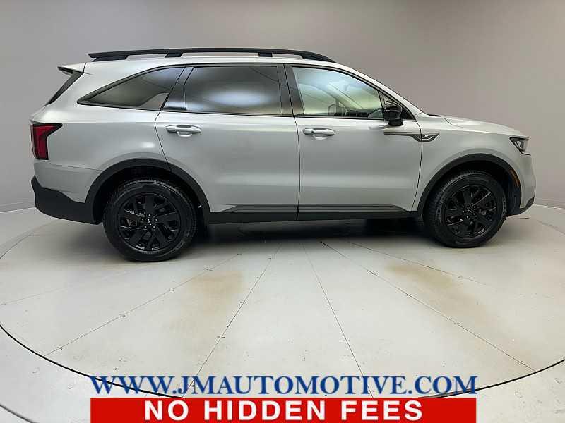 used 2022 Kia Sorento car, priced at $28,995