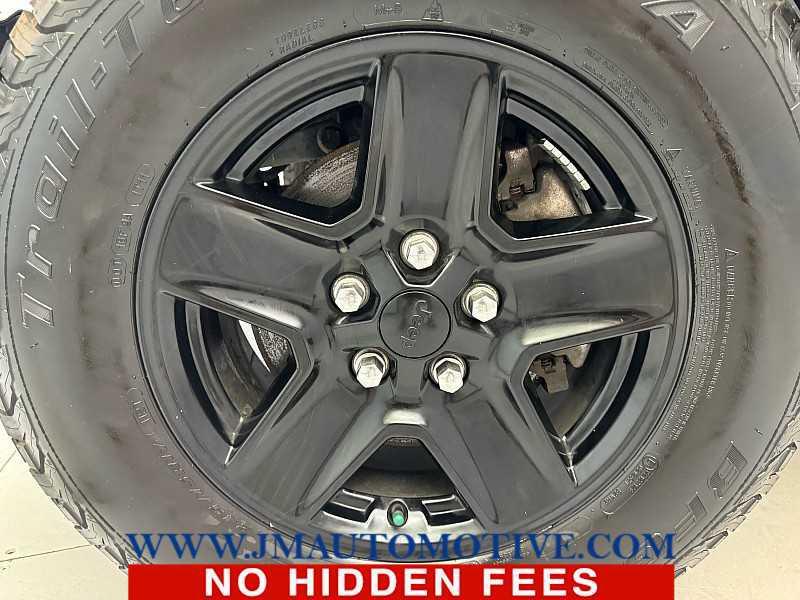 used 2021 Jeep Gladiator car, priced at $25,995