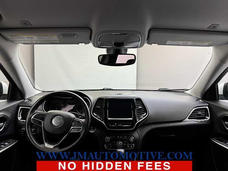 used 2019 Jeep Cherokee car, priced at $17,995