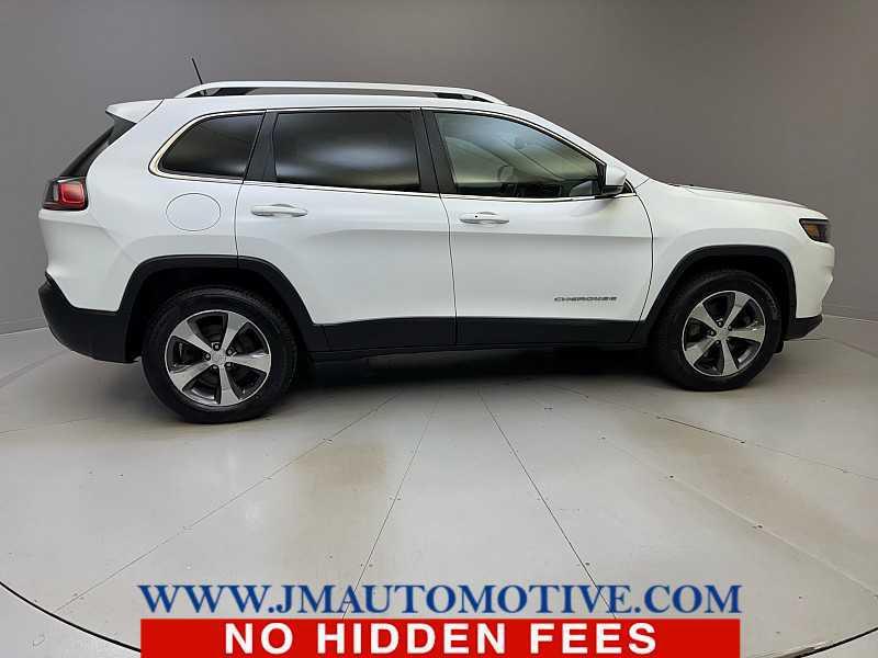 used 2019 Jeep Cherokee car, priced at $17,995
