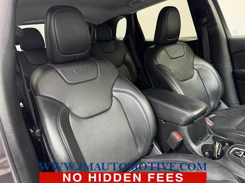 used 2020 Jeep Cherokee car, priced at $19,995