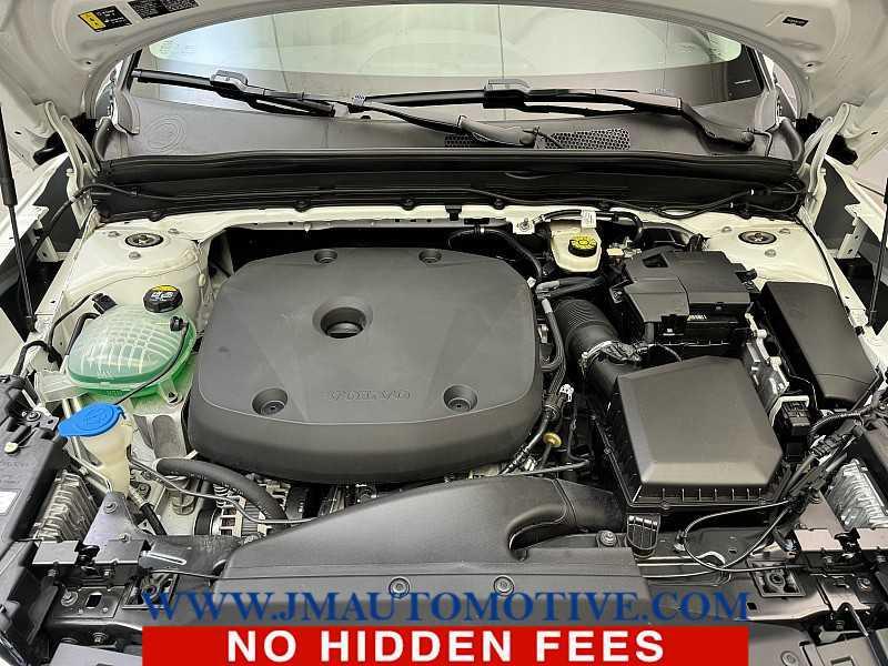 used 2022 Volvo XC40 car, priced at $32,995