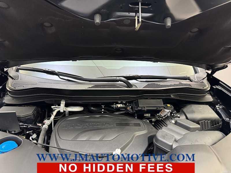 used 2025 Honda Ridgeline car, priced at $35,995