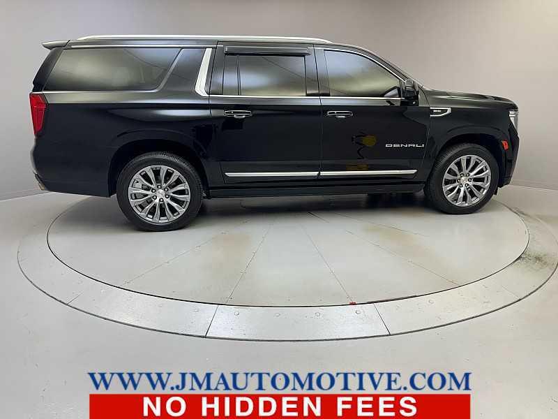 used 2022 GMC Yukon XL car, priced at $45,995