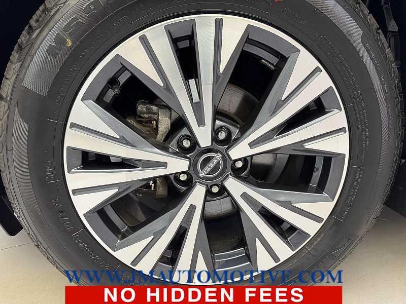 used 2022 Nissan Rogue car, priced at $23,995