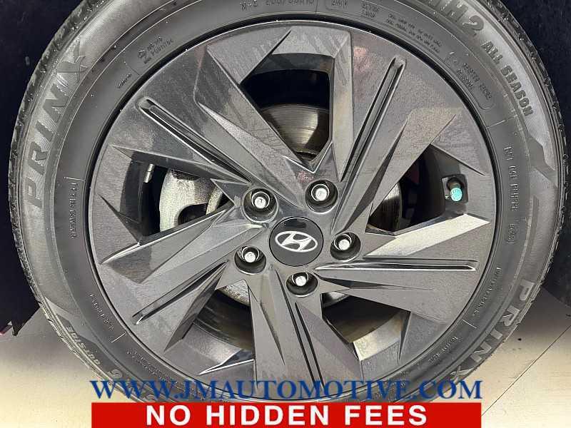 used 2021 Hyundai Elantra car, priced at $15,995