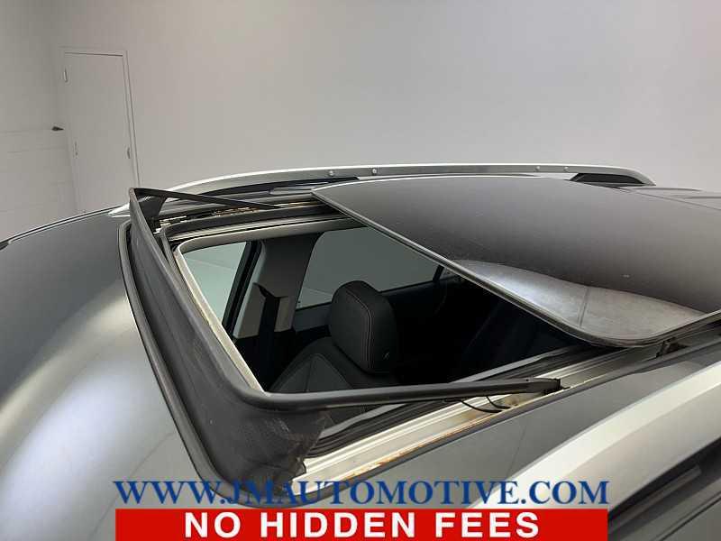 used 2018 Chevrolet Equinox car, priced at $16,995